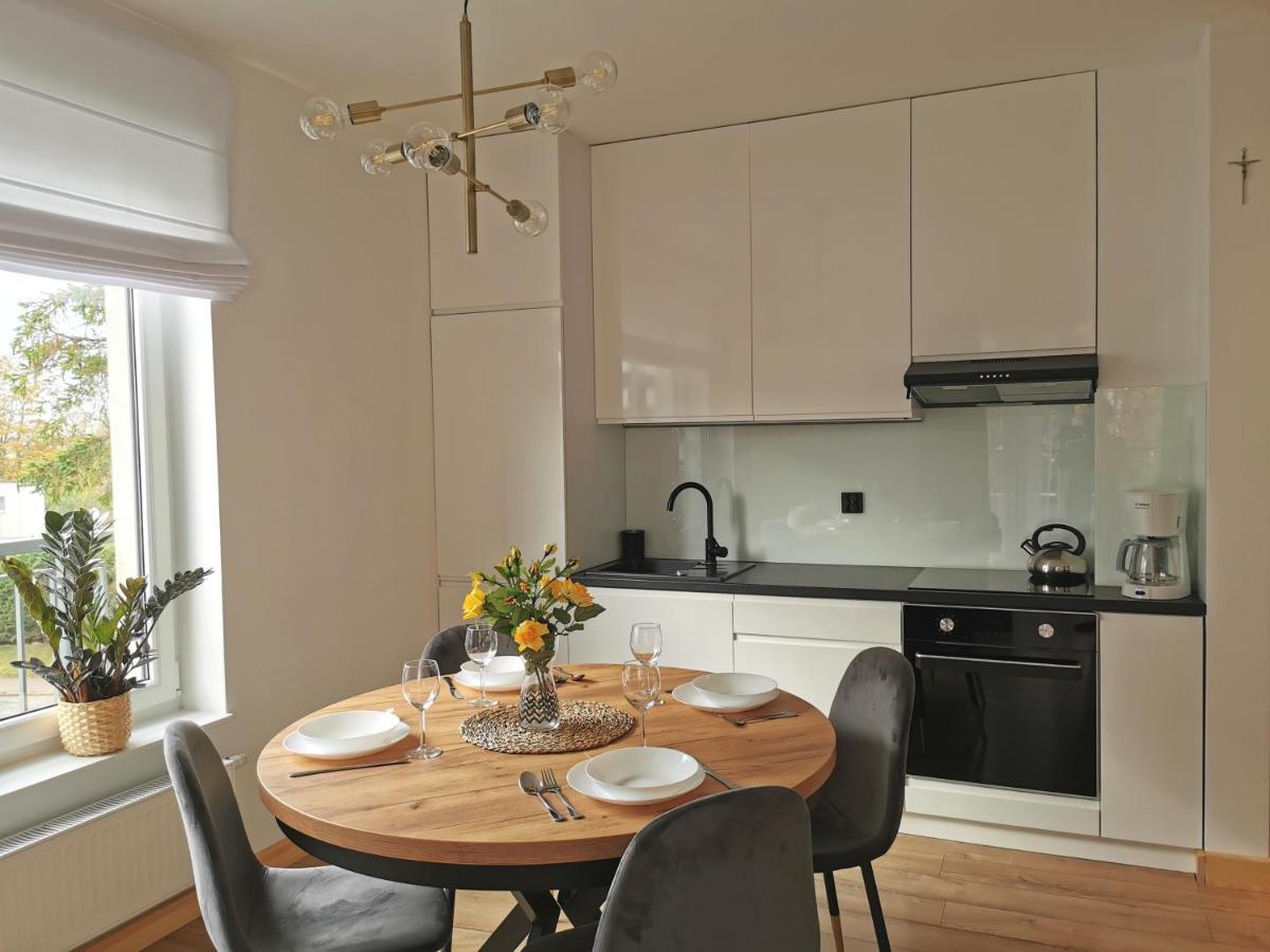 Apartamenty Wybrzeze Laguna 尤斯托尼莫斯基 外观 照片
